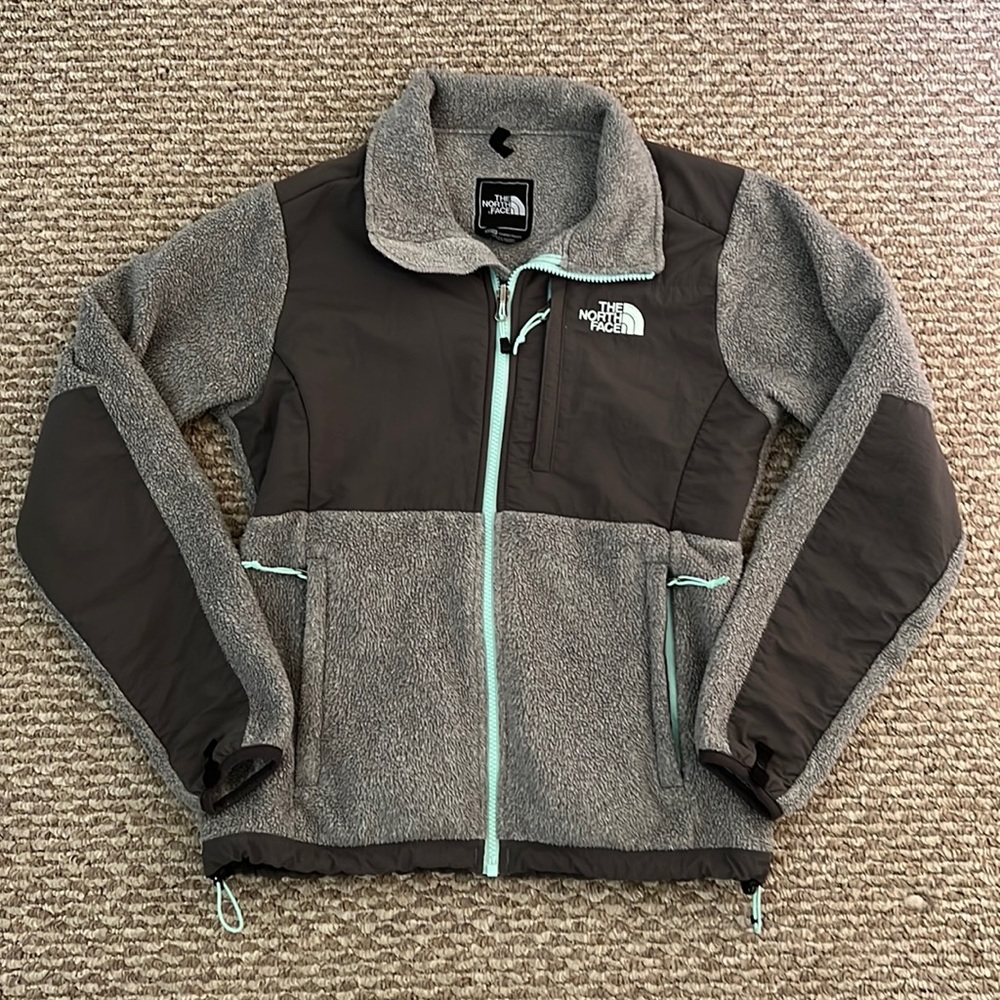 The North Face Women’s Gray Jacket